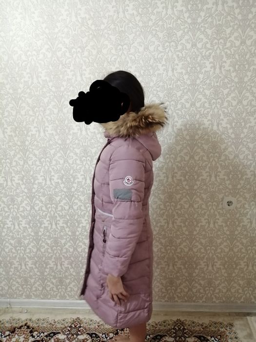 Продам куртку для девочки 10-12 лет