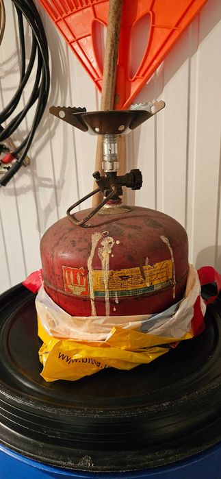 Продавам туристически газов котлон