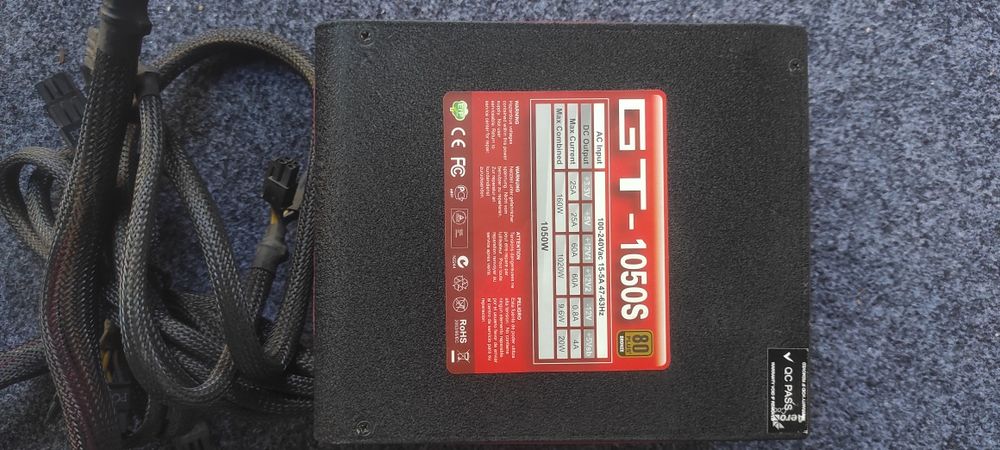 Блок питания AeroCool GT-1050S 1050W