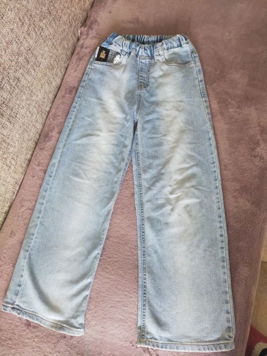 Вещи на девочку .