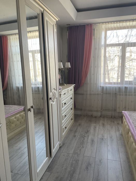 Посуточно 3 комн в центре