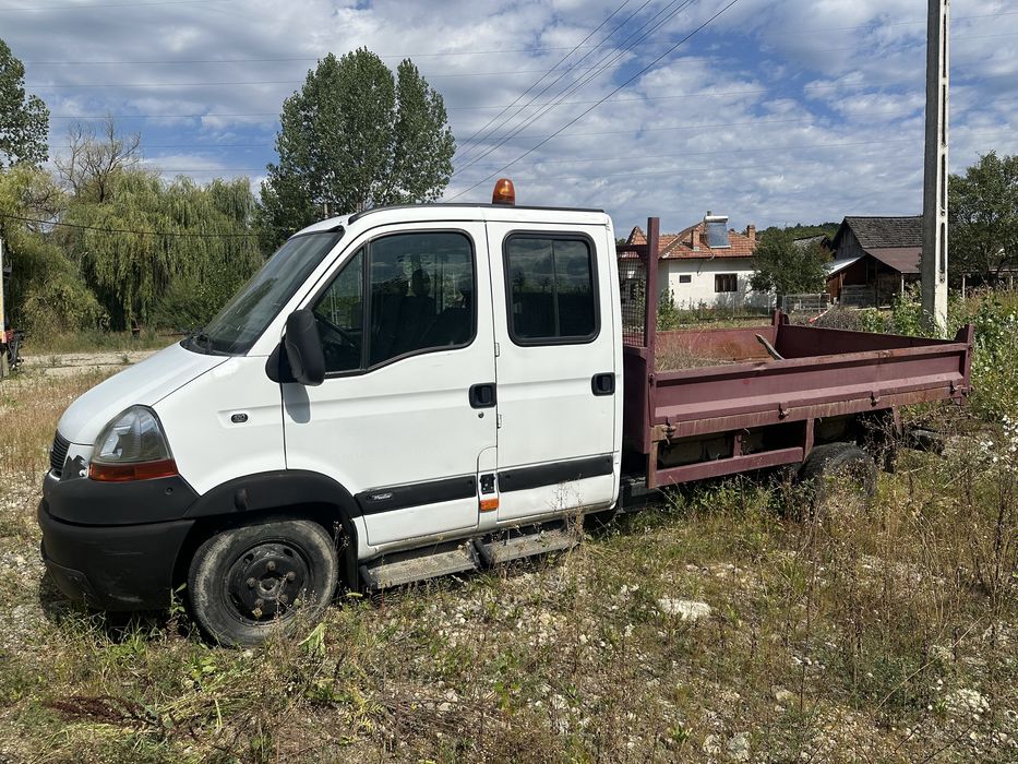 Renault Master cu bena basculabila