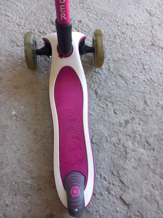 Детска сгъваема тротинетка Globber- розова