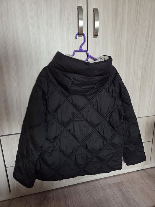 Продам куртку весна осень