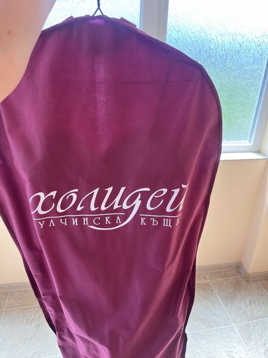 Официална рокля. Бална рокля