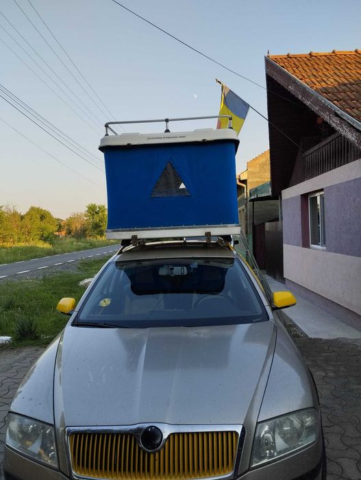 Vînd cort plafon auto maggiolina