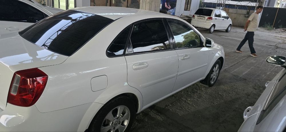 Chevrolet lacetti