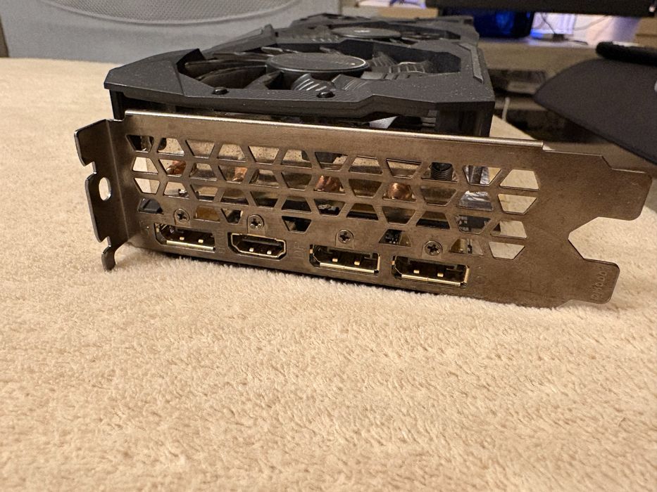 Видеокарта Gigabyte RTX 2070 Super 8GB