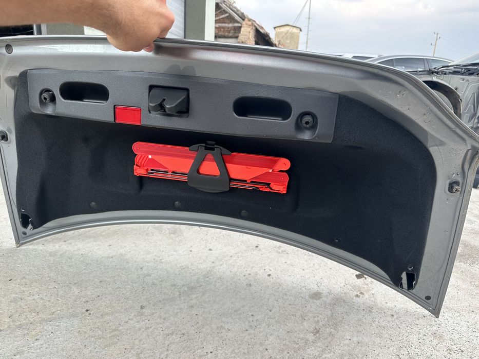 Заден капак Mercedes CLS W218 седан багажник мерцедес цлс в218 kapak