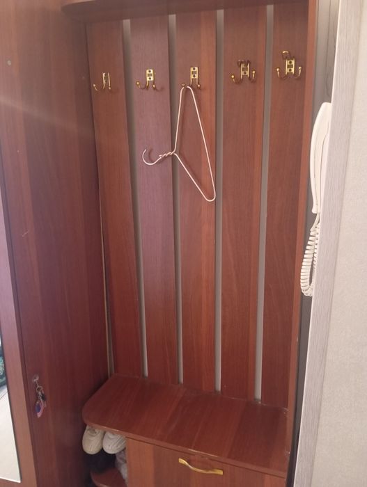 Шкаф для прихожей