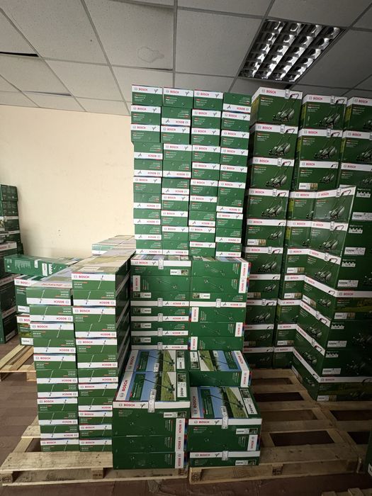 Электрический триммер с 2 насадками (газонокосилка) BOSCH AFS 23-37