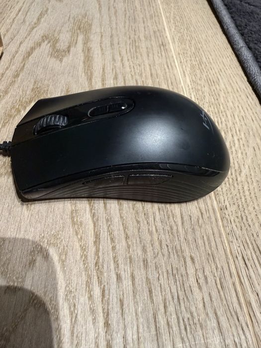 Mouse gaming HyperX PULSEFIRE CORE RGB cu fir