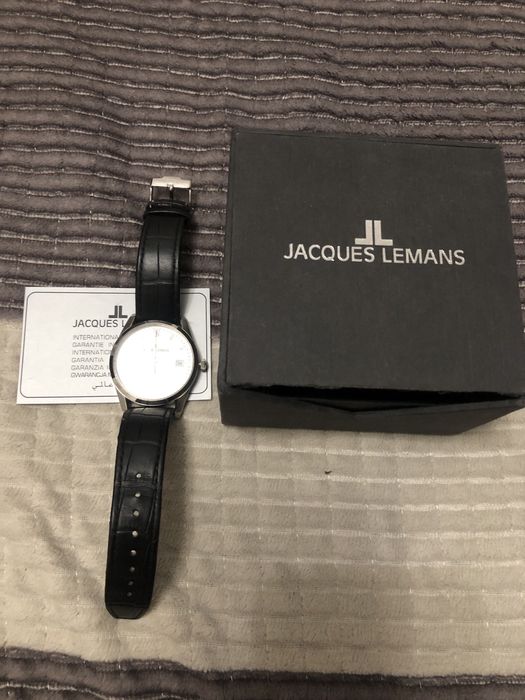 Часы мужские наручные Jacques Lemans