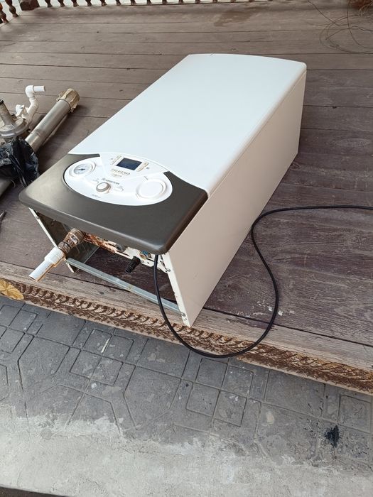 Ariston teplo pol va issiq suv котёл kotyol Rossiya