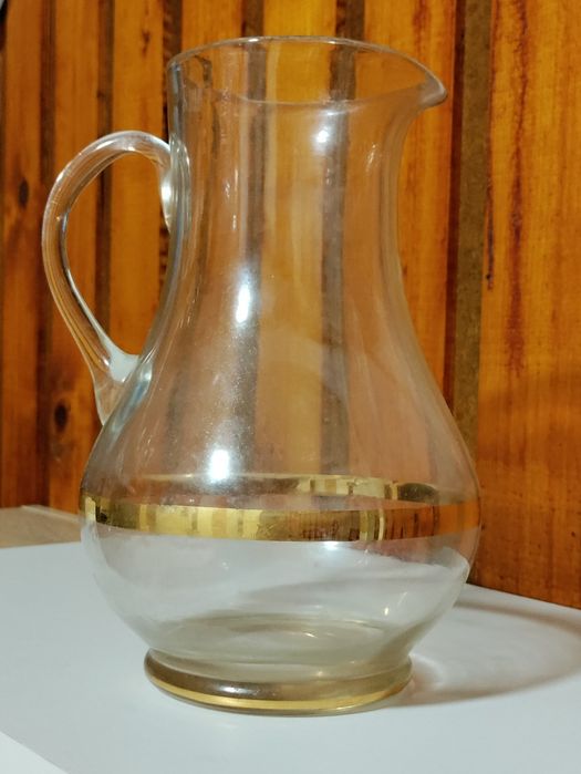 Старинни съдове - стъкло, мрамор и порцелан