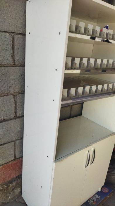 Продам сигаретную полку