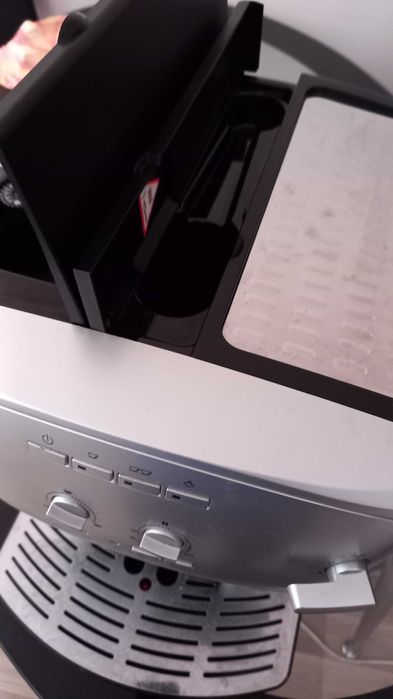 Кафемашина DeLonghi Caffè Venezia с гаранция