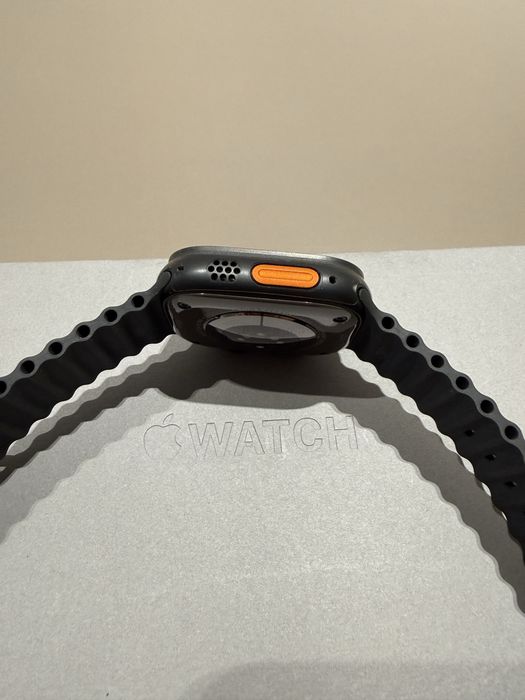Apple watch ultra 2 black, как новый, гарантия до 02.2027, акк 100%