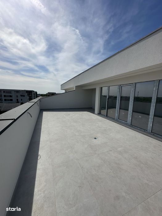 Apartament pent-house 4 camere, terasă și lift
