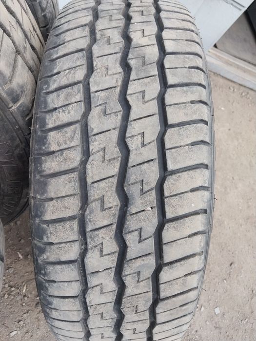 4 шины 225 65 R16C. Цешка для груза.