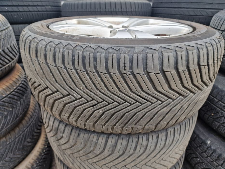 Гуми с Джанти за Mercedes E class W213 245/45 R 18 Michelin 2024 dot