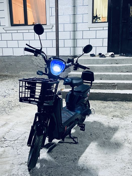 Скутер электрический