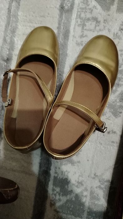 Туфли танцевальные золотистые