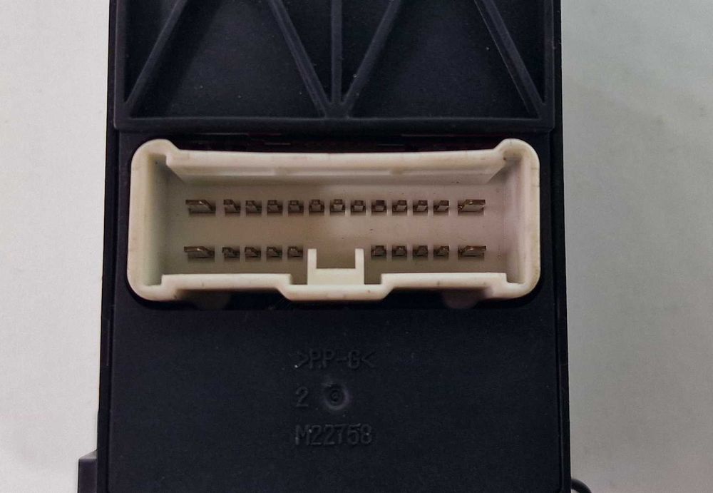 Копчета Бутони Панел Управление Ел Стъкла Honda Accord 7 35750-SEG-GO1