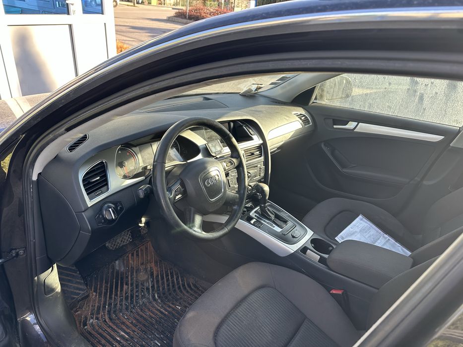 Audi A4 B8 2.0TDI НА ЧАСТИ