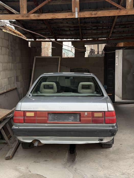 Ауди 100