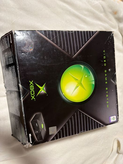 Xbox  clasic de colecție lansat martie 2002