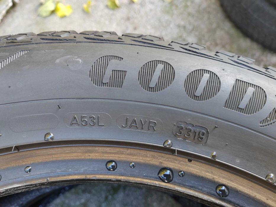 235/55/18 2бр.Good Year Зимни гуми