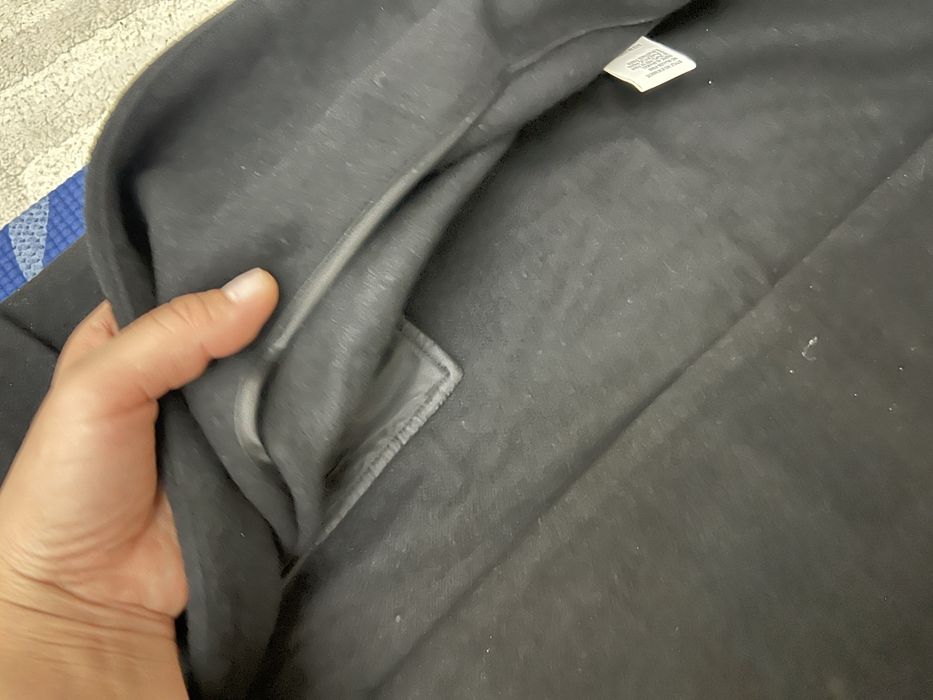 Пальто черное ниже колен