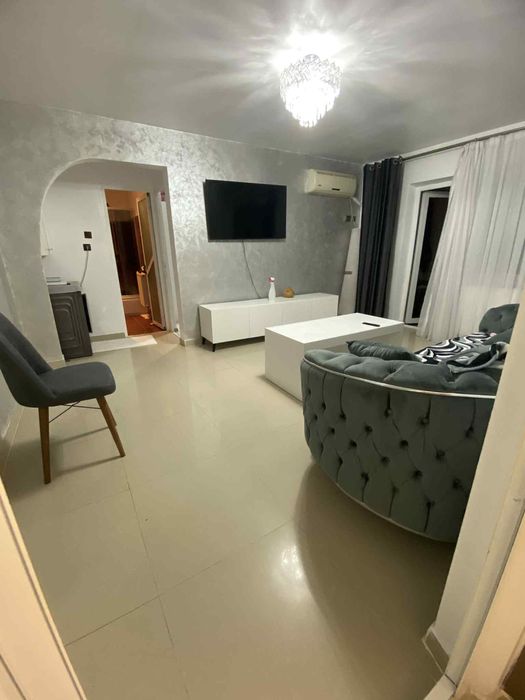 Vand Apartamnet cu 2 camere strada flacara nr 24 eraj parter