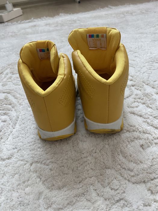 Детски ботуши Vicco