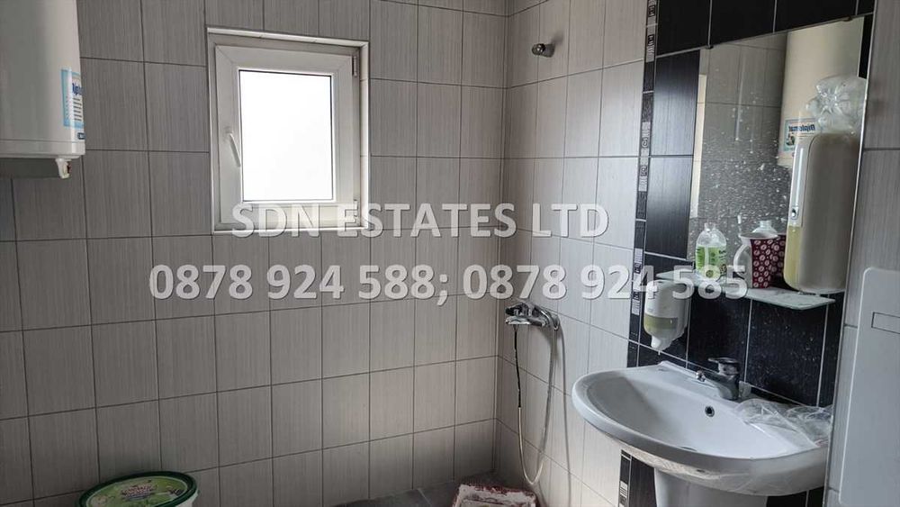 Продава се Офис в Казанлък - 180 кв.м за 737 €/кв.м - Снимка #4