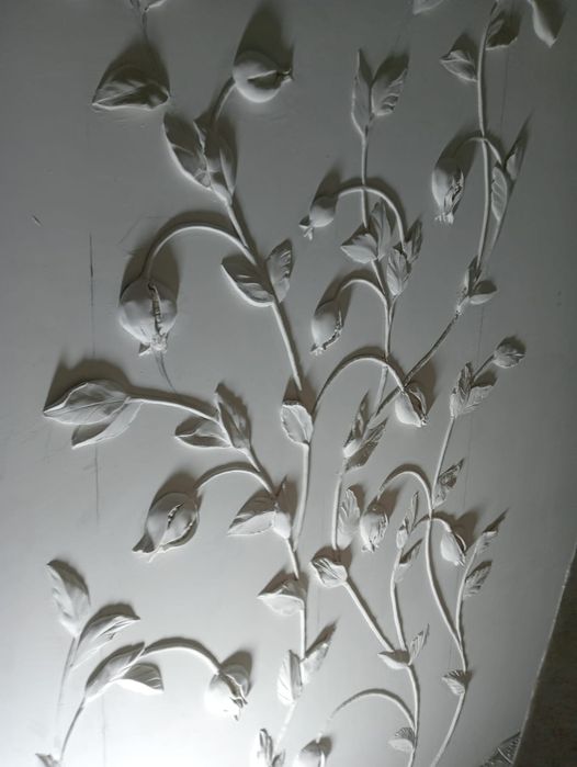 Барельеф на стене по всему Казахстану
