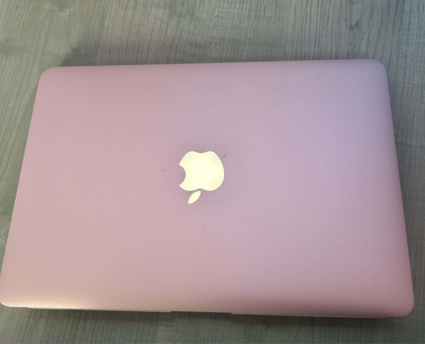 Apple MacBook Pro Retina A1502