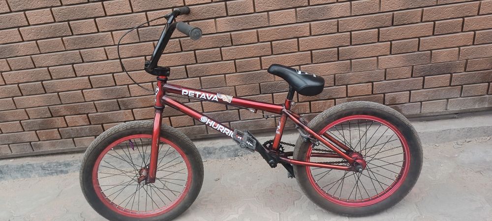 BMX Petava Hurricane