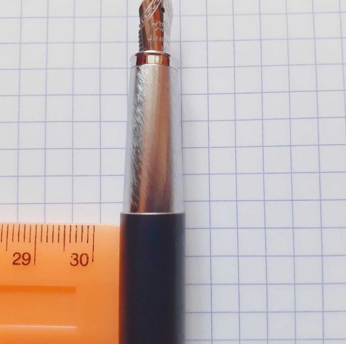 Stilou HongDian 525 din metal penita Medie