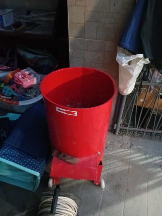 Tocator de fructe,legume