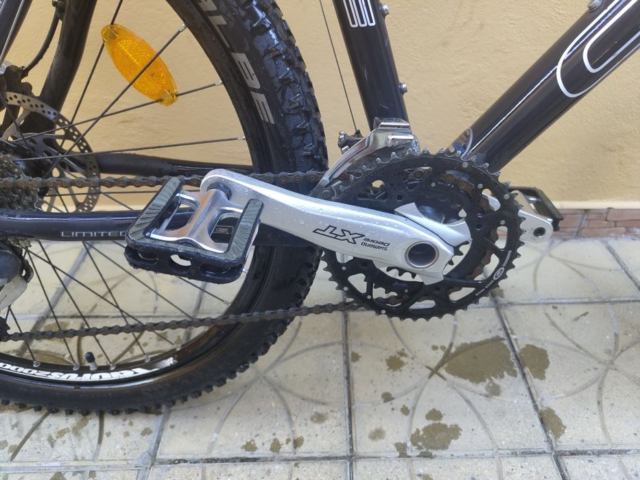 Mountain bike Cube