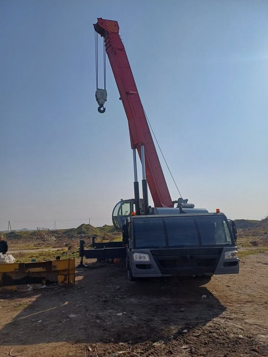 Продаётся срочно автокран, грузоподемностью 80-100тон