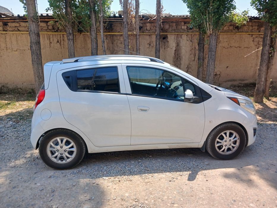 Спарк автомат 2016 . Холати яхши.