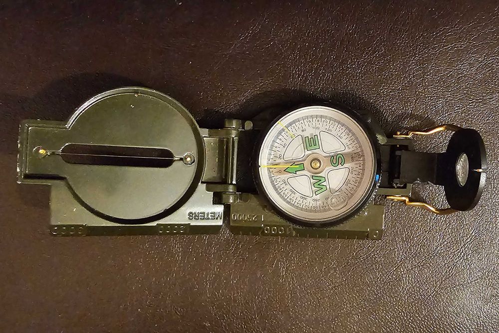 Военен професионален компас