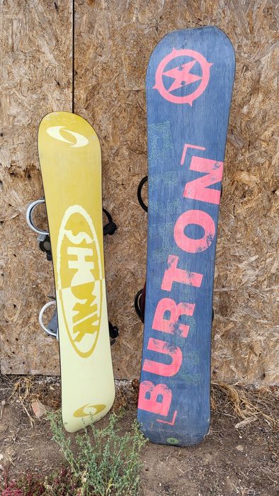 Два сноуборда 130см и 150 см