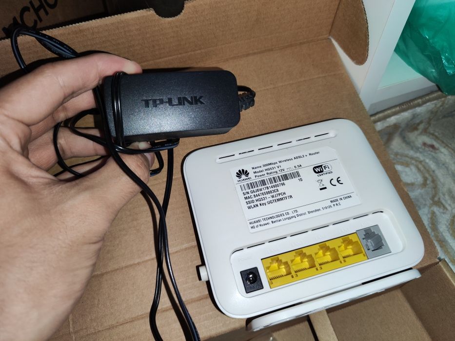 Продам роутер ADSL wifi Huawei