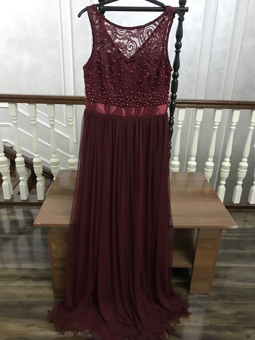 продам платье новый