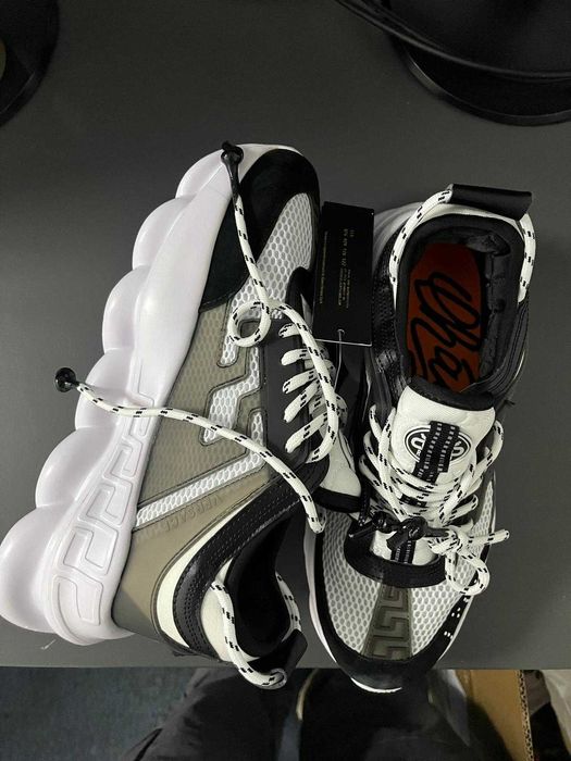 Versace Chain Reaction