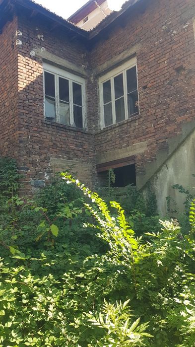 Продава къща в гр.Дупница.Жилището